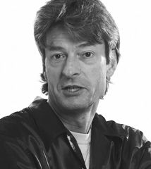 Musical Factory Hannover - Uli Schmid, Pianist und Musikalischer Leiter Non(n)sens